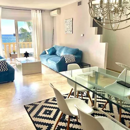Sea Frontline Stylish House