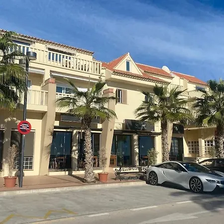 Sea Frontline Stylish House Apartment *