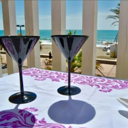 Apartment Sea Frontline Stylish House *